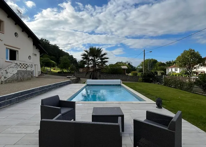 Au Petit Chene Kwatera prywatna Aire-sur-lʼAdour